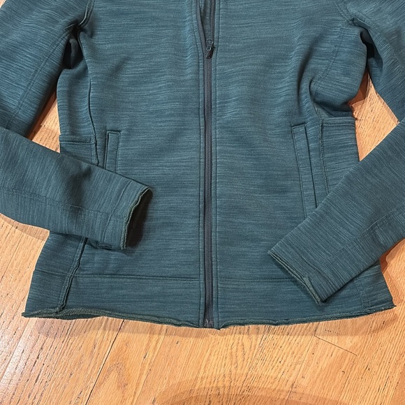 Title Nine Polartec fleece jacket - Picture 5 of 6